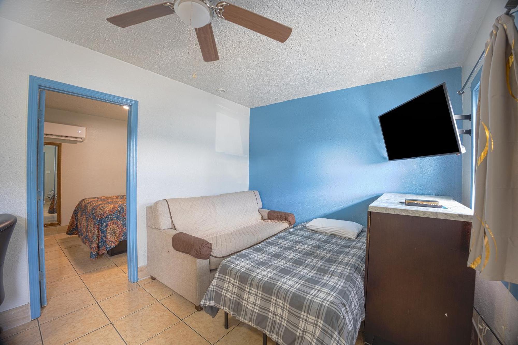 Aladdin Motel By Oyo Merritt Island Dış mekan fotoğraf
