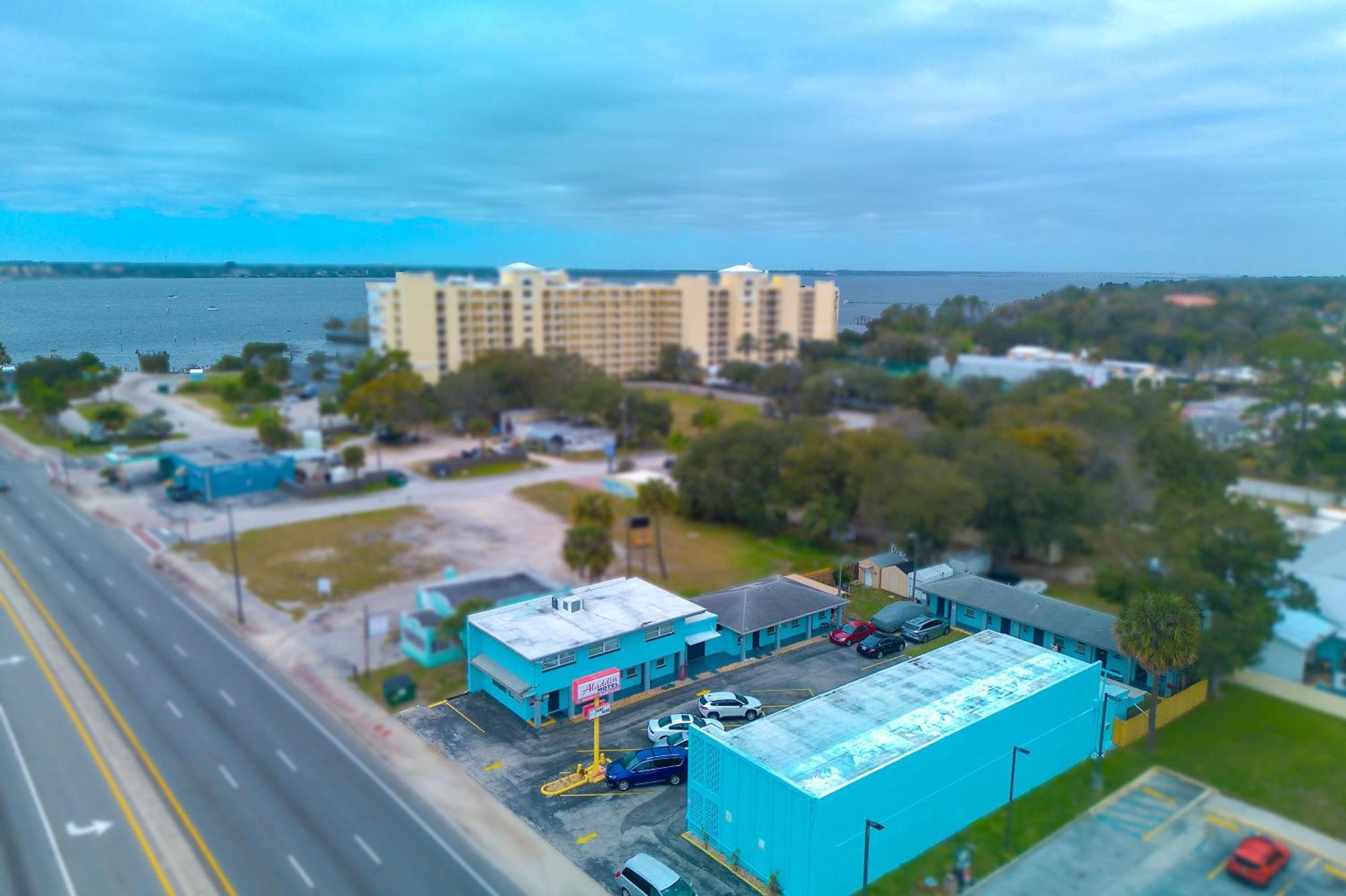 Aladdin Motel By Oyo Merritt Island Dış mekan fotoğraf