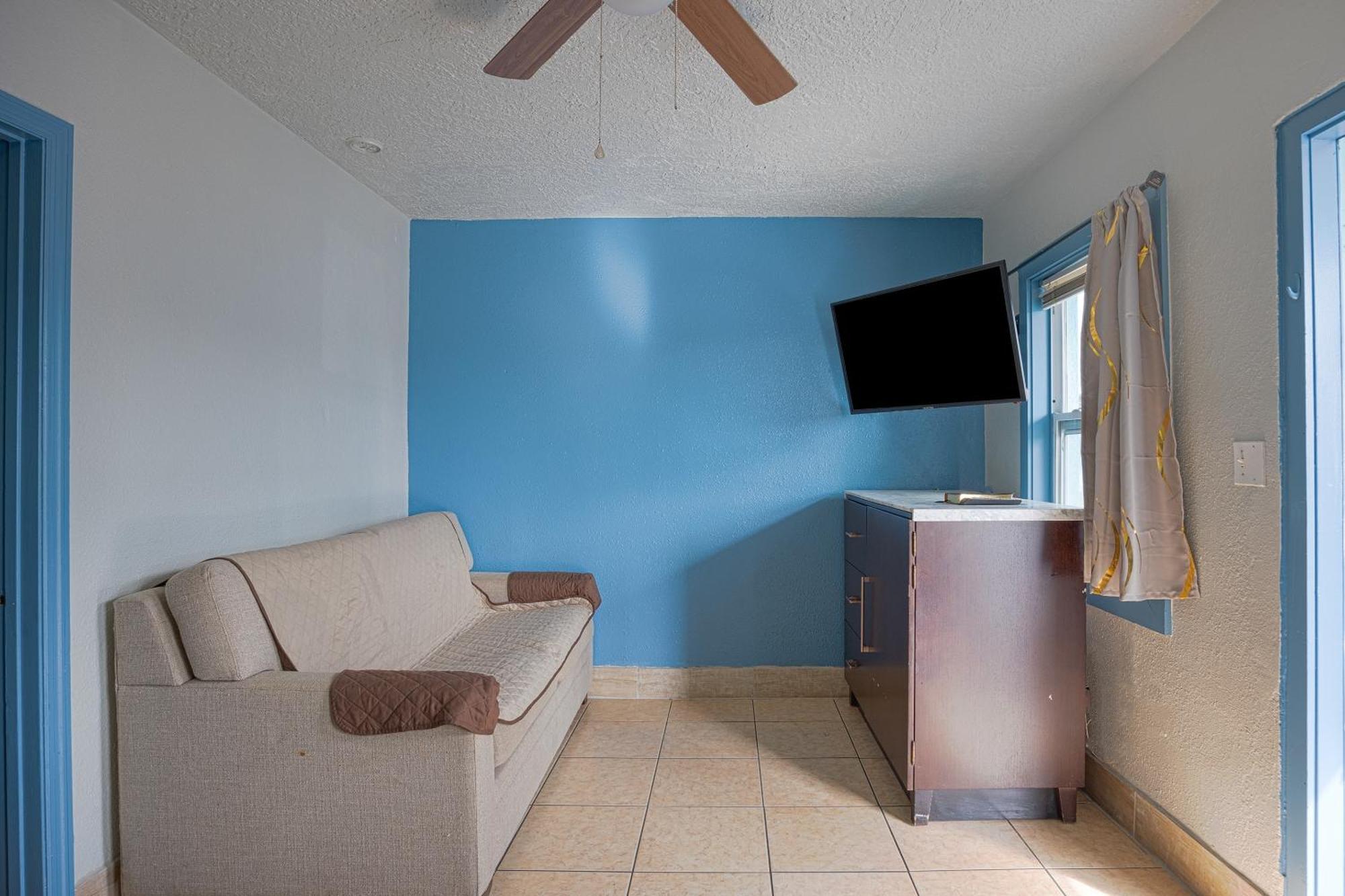 Aladdin Motel By Oyo Merritt Island Dış mekan fotoğraf